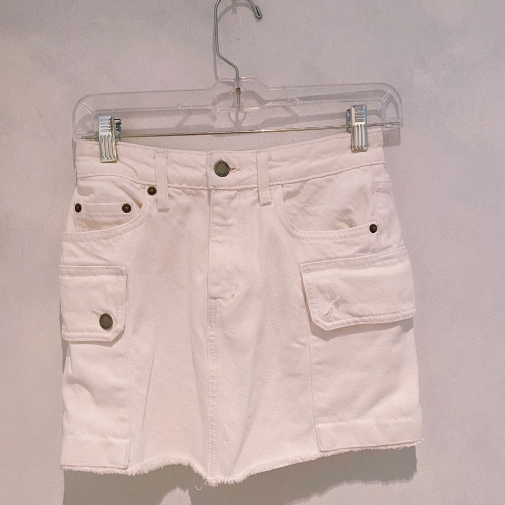 Carmar Denim skirt size 25